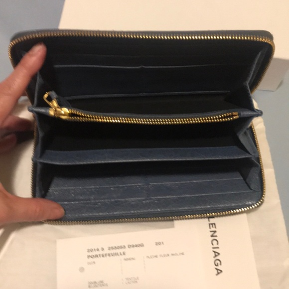 Used in a good condition - Picture 4 of 4